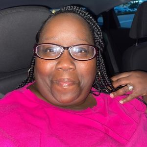 Meet your Posher, Felicia